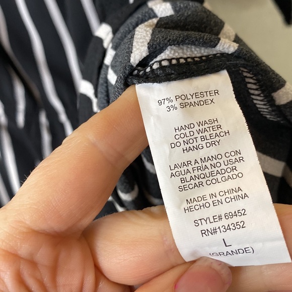 Shorts jumper - Picture 2 of 2